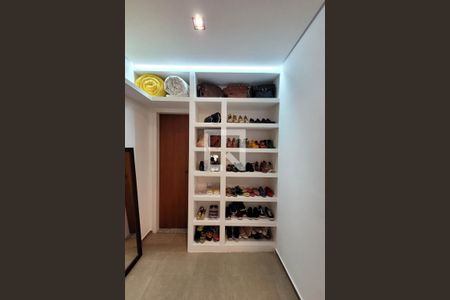Casa à venda com 155m², 3 quartos e 3 vagasCloset Suíte