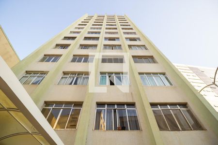 Apartamento para alugar com 42m², 1 quarto e sem vagaFachada