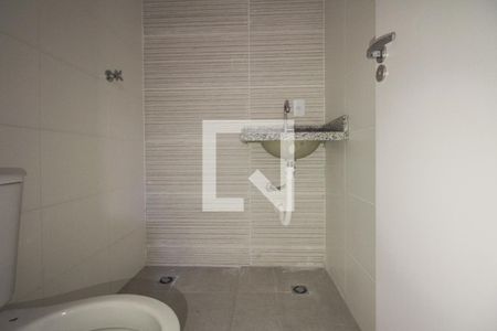 Apartamento para alugar com 35m², 2 quartos e sem vagaBanheiro