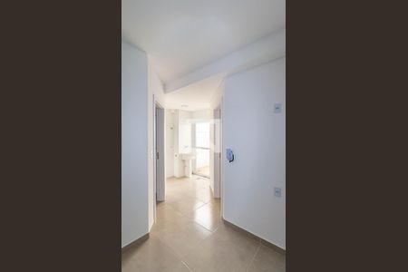 Apartamento para alugar com 40m², 2 quartos e sem vaga Apartamento para alugar com 40m², 2 quartos e sem vagaCorredor