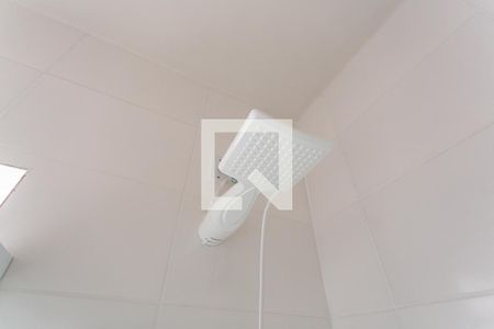 Apartamento para alugar com 53m², 1 quarto e sem vagaChuveiro do Banheiro da Suíte