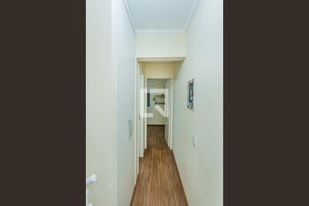Casa à venda com 120m², 2 quartos e 1 vaga Casa à venda com 120m², 2 quartos e 1 vagaCorredor