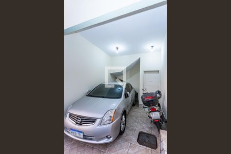 Casa à venda com 120m², 2 quartos e 1 vaga Casa à venda com 120m², 2 quartos e 1 vagaGaragem