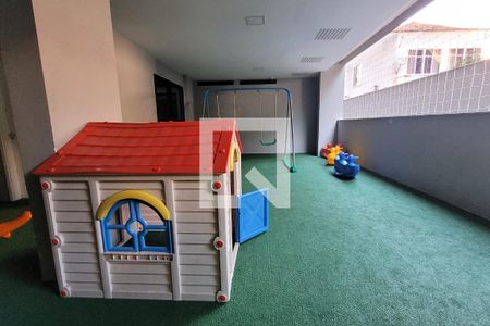 Apartamento à venda com 75m², 2 quartos e 2 vagas Apartamento à venda com 75m², 2 quartos e 2 vagasÁrea Comum - Playground