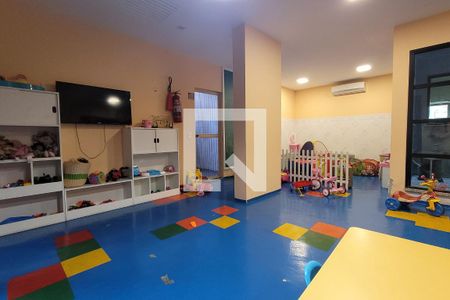 Apartamento à venda com 75m², 2 quartos e 2 vagas Apartamento à venda com 75m², 2 quartos e 2 vagasÁrea comum - Binquedoteca