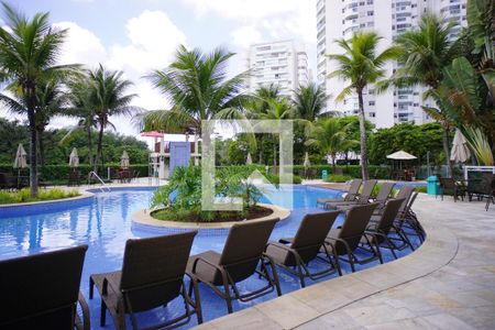 Área comum - Piscina de apartamento para alugar com 3 quartos, 112m² em Barra da Tijuca, Rio de Janeiro