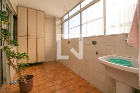 Apartamento à venda com 88m², 3 quartos e 1 vagaÁrea de Serviço