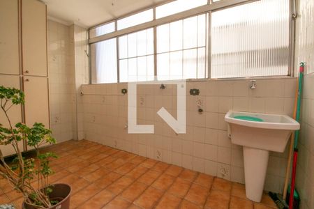 Apartamento à venda com 88m², 3 quartos e 1 vagaÁrea de Serviço