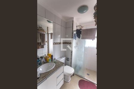 Apartamento à venda com 107m², 3 quartos e 2 vagasBanheiro suíte 2