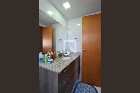 Apartamento à venda com 115m², 3 quartos e 2 vagasBanheiro da Suíte