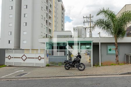 Apartamento para alugar com 54m², 2 quartos e 1 vagaFachada