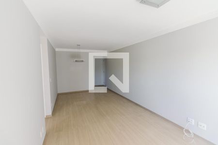 Sala de Apartamento com 2 quartos, 72m² Vila Romana