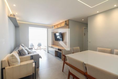 Sala  de apartamento à venda com 3 quartos, 72m² em Parque São Jorge, São Paulo
