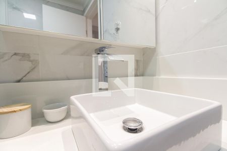 Apartamento à venda com 72m², 3 quartos e 2 vagasBanheiro Social 