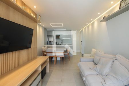 Sala  de apartamento à venda com 3 quartos, 72m² em Parque São Jorge, São Paulo
