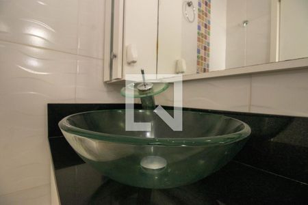 Apartamento à venda com 62m², 3 quartos e 1 vagaBanheiro Social