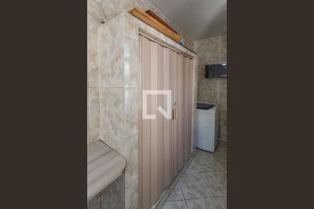 Apartamento para alugar com 70m², 2 quartos e sem vagaÁrea de Serviço - Armários