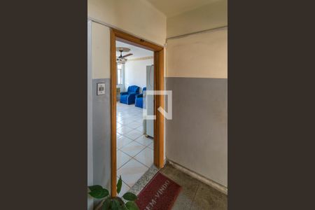 Apartamento para alugar com 70m², 2 quartos e sem vagaEntrada do imóvel
