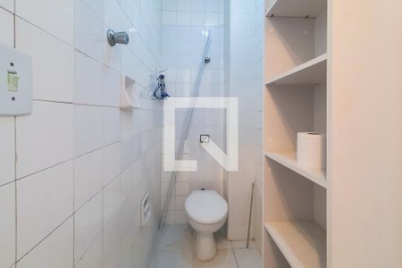 Apartamento à venda com 72m², 2 quartos e 1 vaga Apartamento à venda com 72m², 2 quartos e 1 vagaBanheiro de Serviço