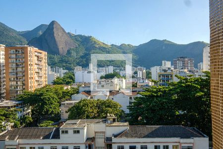 Apartamento para alugar com 140m², 3 quartos e 2 vagas Apartamento para alugar com 140m², 3 quartos e 2 vagasÁrea de Serviço Vista