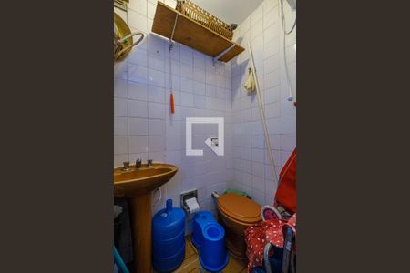 Banheiro de Serviço de apartamento para alugar com 3 quartos, 140m² em Vila Isabel, Rio de Janeiro