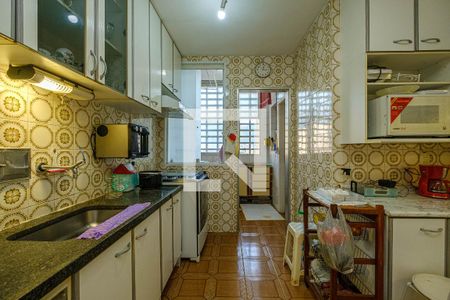 Apartamento para alugar com 140m², 3 quartos e 2 vagas Apartamento para alugar com 140m², 3 quartos e 2 vagasCozinha