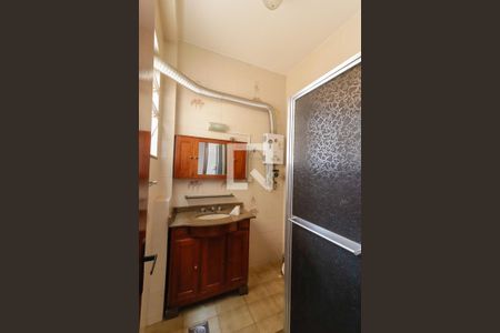 Apartamento à venda com 65m², 2 quartos e 1 vaga Apartamento à venda com 65m², 2 quartos e 1 vagaBanheiro