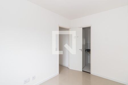 Quarto 1 suite de apartamento para alugar com 2 quartos, 55m² em Farrapos, Porto Alegre