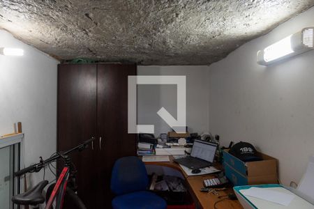 Casa à venda com 136m², 3 quartos e 4 vagasEscritório