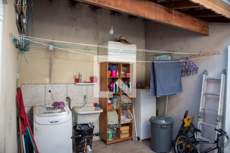 Casa à venda com 136m², 3 quartos e 4 vagasÁrea de Serviço