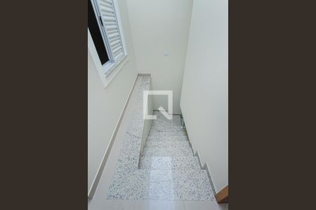 Escada de casa à venda com 3 quartos, 190m² em Vila Comercial, São Paulo