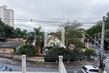 Casa à venda com 180m², 3 quartos e 3 vagas Casa à venda com 180m², 3 quartos e 3 vagasVista Varanda suite