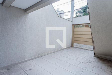 Casa à venda com 180m², 3 quartos e 3 vagas Casa à venda com 180m², 3 quartos e 3 vagasGaragem