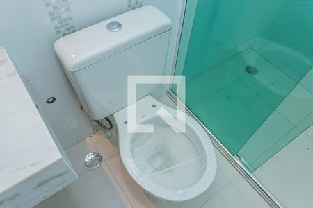 Casa à venda com 180m², 3 quartos e 3 vagas Casa à venda com 180m², 3 quartos e 3 vagasBanheiro