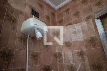 Casa à venda com 450m², 3 quartos e 10 vagasBanheiro da Suíte 1