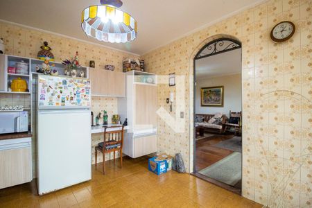 Casa à venda com 450m², 3 quartos e 10 vagasCozinha 