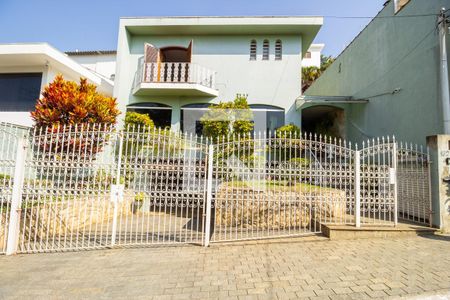Casa à venda com 450m², 3 quartos e 10 vagasFachada