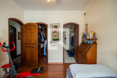 Casa à venda com 450m², 3 quartos e 10 vagasSuíte 2