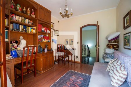 Casa à venda com 450m², 3 quartos e 10 vagasQuarto 