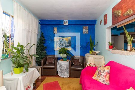 Sala de casa à venda com 5 quartos, 48m² em Jardim Carvalho, Porto Alegre