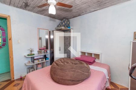 Casa à venda com 48m², 5 quartos e 1 vaga Casa à venda com 48m², 5 quartos e 1 vagaQuarto 3