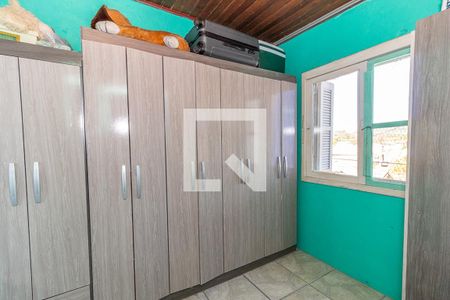 Casa à venda com 48m², 5 quartos e 1 vaga Casa à venda com 48m², 5 quartos e 1 vagaQuarto 5