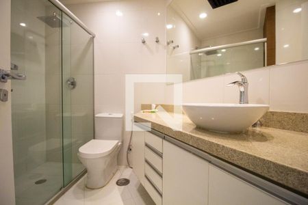 Apartamento à venda com 127m², 3 quartos e 2 vagasBanheiro 