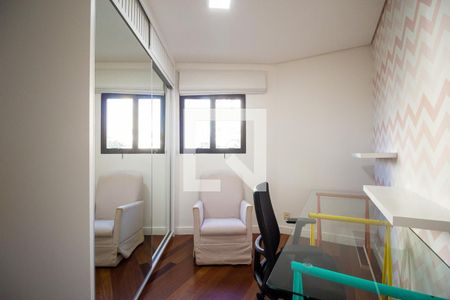 Apartamento à venda com 127m², 3 quartos e 2 vagasSuíte 2