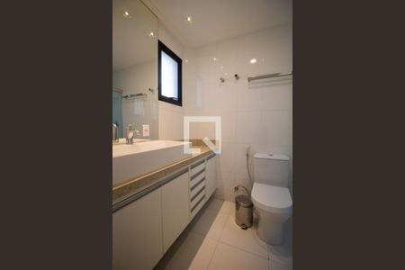 Apartamento à venda com 127m², 3 quartos e 2 vagasBanheiro da Suíte 1