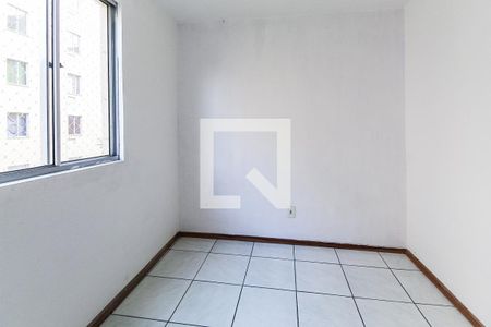 Quarto 1 de apartamento para alugar com 2 quartos, 34m² em Jardim Leopoldina, Porto Alegre