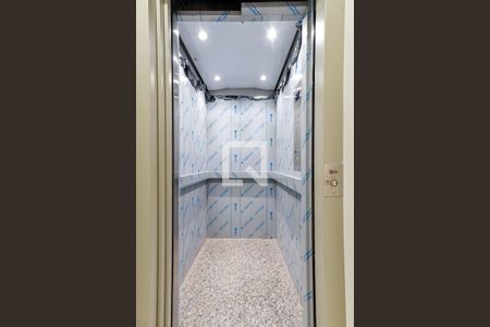 Apartamento para alugar com 25m², 1 quarto e sem vaga Apartamento para alugar com 25m², 1 quarto e sem vagaÁrea Comum- Elevador