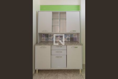 Apartamento à venda com 58m², 2 quartos e 1 vagaQuarto de Serviço - Armário