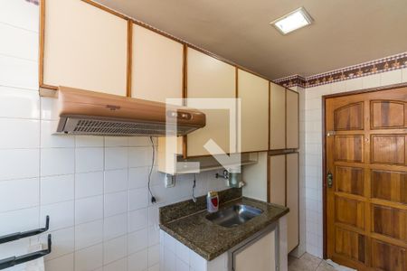 Apartamento à venda com 58m², 2 quartos e 1 vagaCozinha - Armários