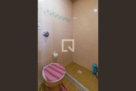 Apartamento à venda com 58m², 2 quartos e 1 vagaBanheiro de Serviço